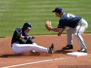 Ichiro slides in with a triple